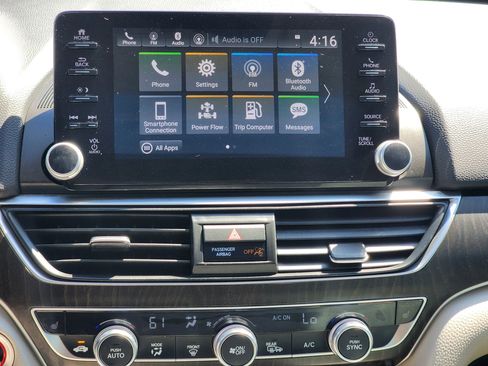 Used 2018 Honda Accord EX-L image 16