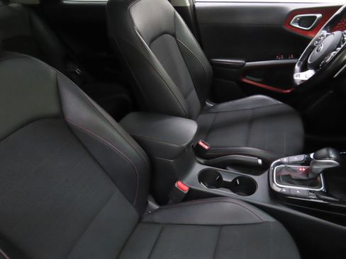 Used 2021 Kia Soul Turbo image 28