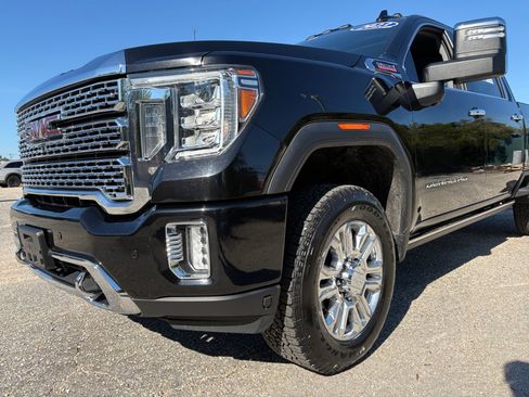 Used 2023 GMC Sierra 2500 Denali w/ Denali Ultimate Package AWD/4WD image 26