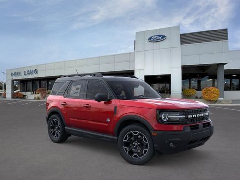 New 2025 Ford Bronco Sport Outer Banks w/ Outer Banks Tech Package+ AWD/4WD image 7