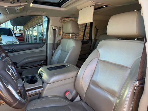 Used 2018 GMC Yukon SLT w/ Open Road Package image 21