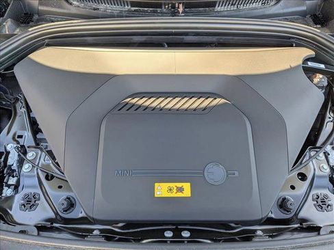 New 2025 MINI Cooper Countryman SE image 18