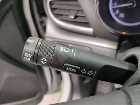 Used 2018 Buick Encore Preferred image 31