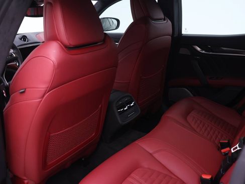 Used 2023 Maserati Ghibli Trofeo RWD image 15