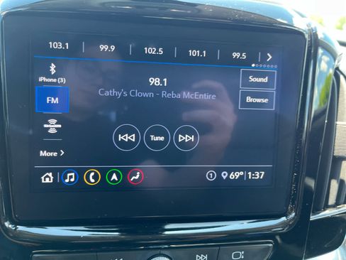 Used 2021 Chevrolet Traverse High Country AWD/4WD image 15