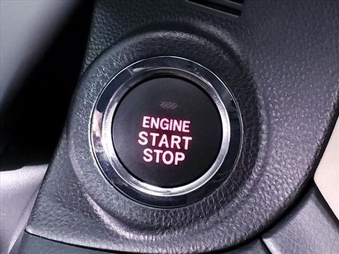 New 2025 Subaru Outback Limited image 8