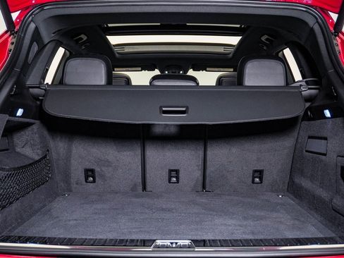 Certified 2024 Porsche Cayenne image 28