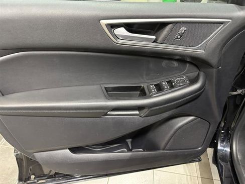 Used 2020 Ford Edge SEL image 8