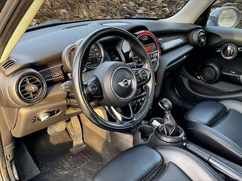 Used 2016 MINI Cooper S image 12