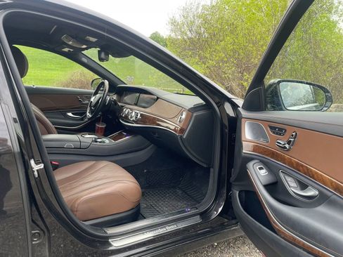 Used 2016 Mercedes-Benz S 550 4MATIC Sedan image 33