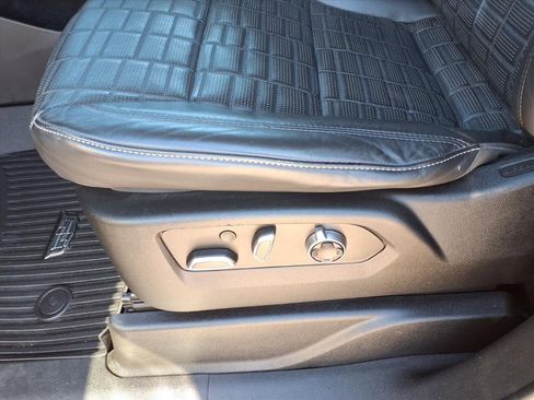 Used 2022 Cadillac Escalade ESV Sport Platinum image 27