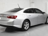 Used 2021 Chevrolet Malibu LS image 2