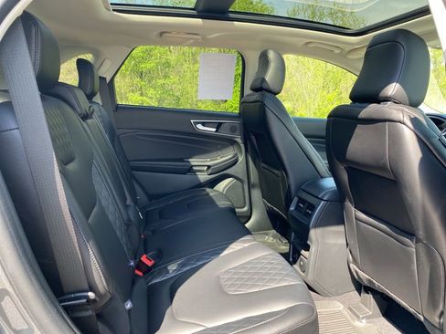 Used 2024 Ford Edge Titanium AWD/4WD image 14