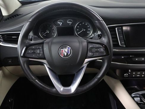 Used 2023 Buick Enclave Essence AWD/4WD image 38