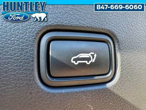 Used 2024 Hyundai Palisade Calligraphy image 13