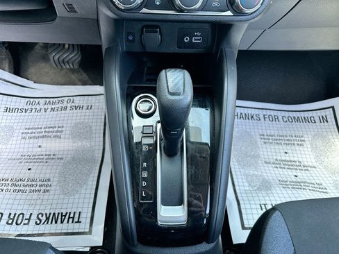 Used 2025 Nissan Versa SV FWD image 19