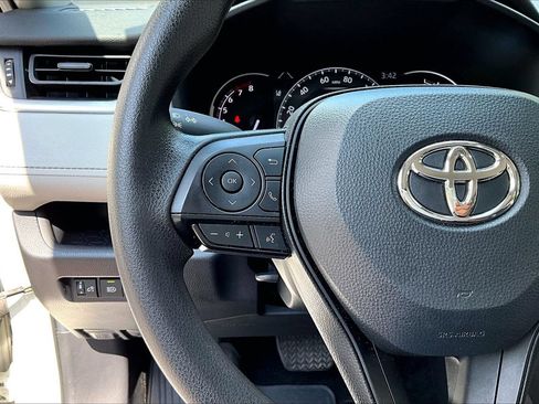 Used 2024 Toyota RAV4 XLE FWD image 10