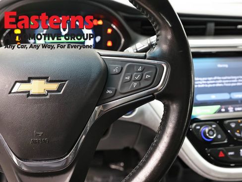 Used 2020 Chevrolet Bolt LT FWD image 16