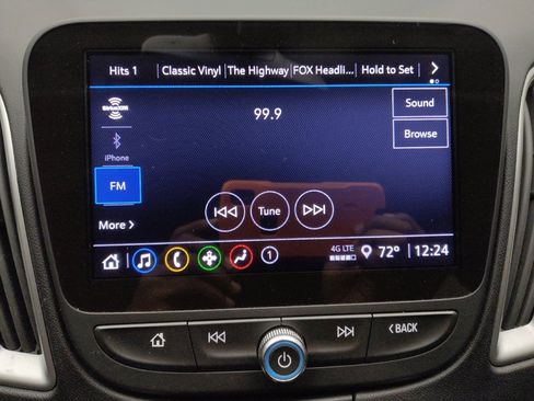 Used 2022 Chevrolet Malibu LT FWD image 25