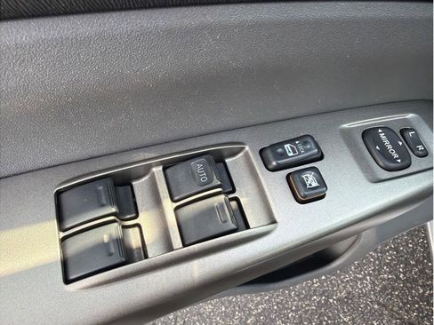 Used 2009 Toyota Prius Hatchback 4D image 8