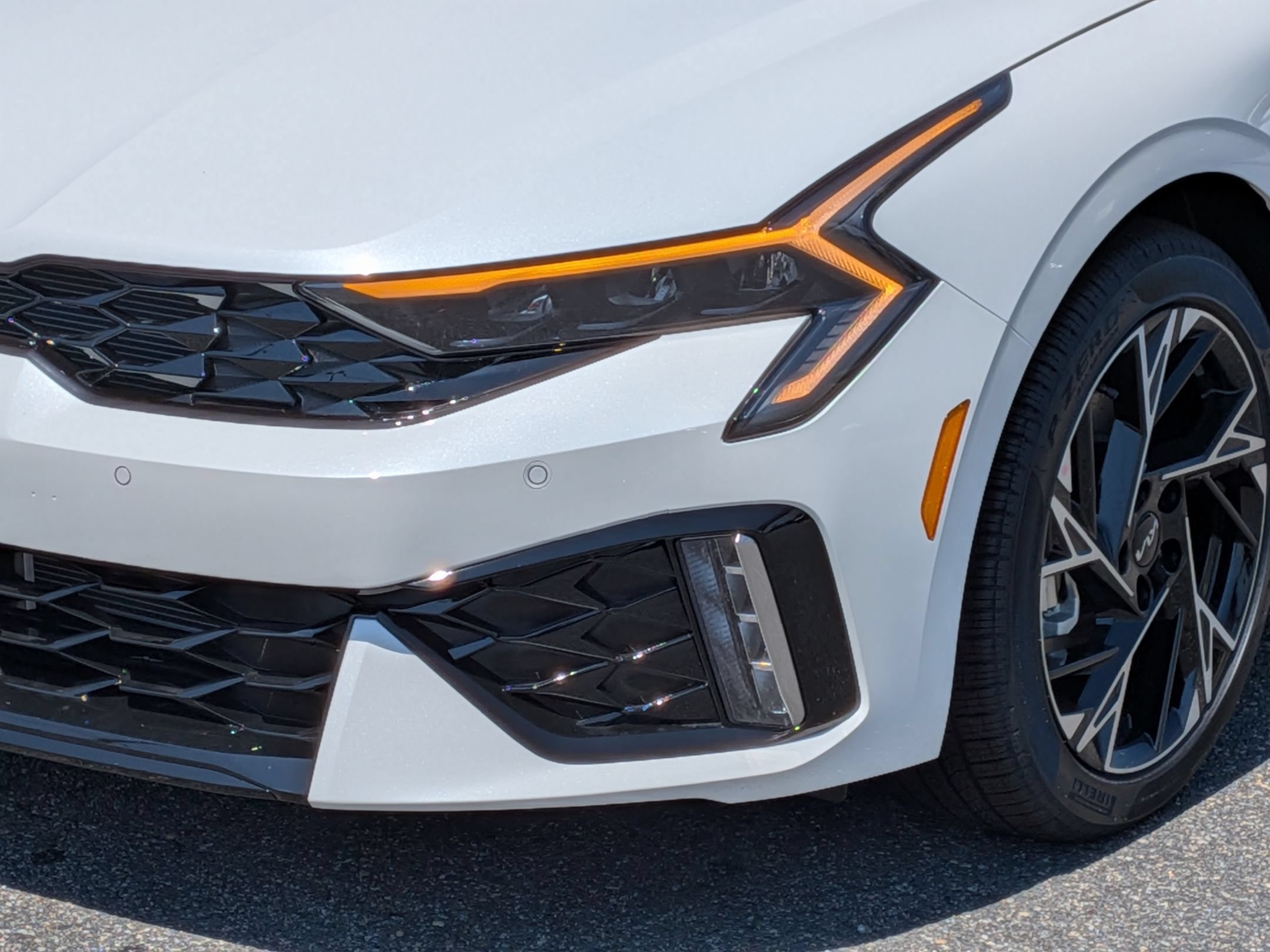 New 2026 Kia K5 GT-Line w/ GT-Line Red Interior Package FWD image 9