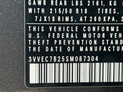 New 2025 Volkswagen Taos SE w/ Panoramic Sunroof Package image 58