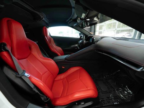 Used 2022 Chevrolet Corvette Stingray Coupe w/ Battery Protection Package RWD image 20