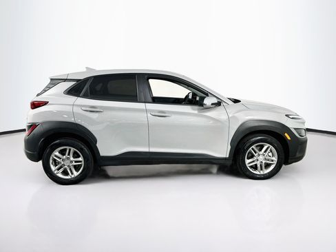 Used 2023 Hyundai Kona SE w/ Cargo Package AWD/4WD image 4