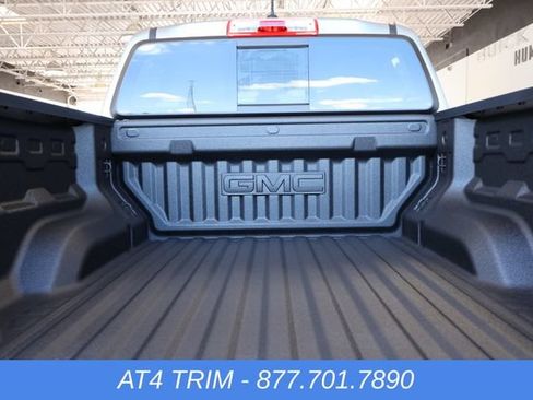 New 2026 GMC Canyon AT4 AWD/4WD image 19