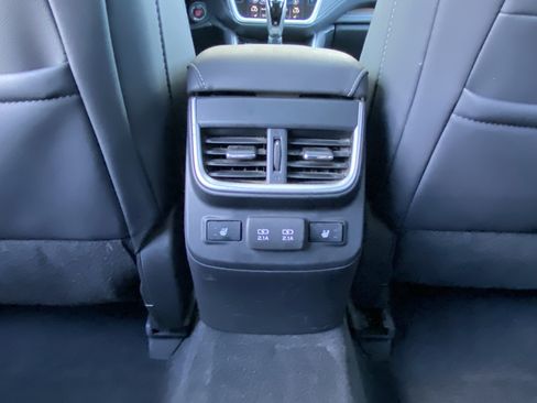 Used 2020 Subaru Outback Limited w/ Tech Package 2 AWD/4WD image 40
