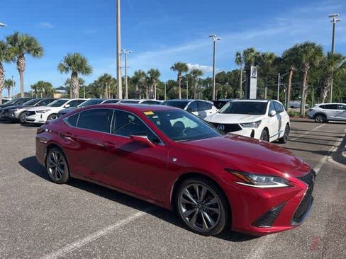 Used 2019 Lexus ES 350 F Sport w/ Accessory Package 2 FWD image 3