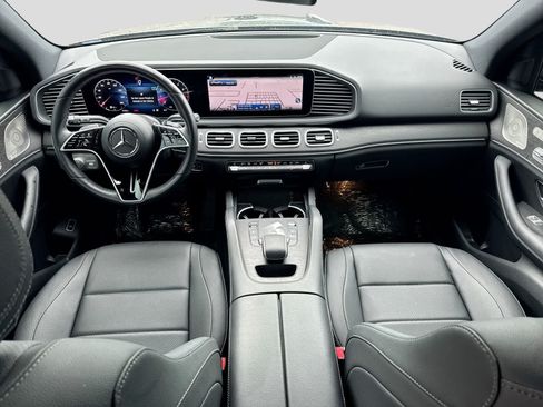 Used 2025 Mercedes-Benz GLE 450 4MATIC image 22