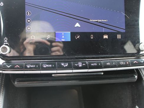 Used 2024 Jeep Wagoneer Series II image 50