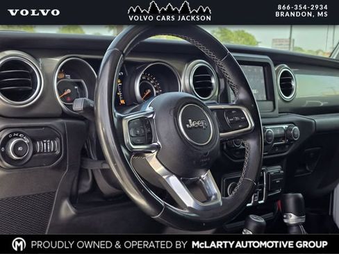 Used 2020 Jeep Wrangler Unlimited Sahara AWD/4WD image 21
