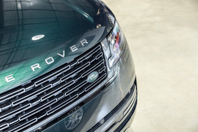 Used 2026 Land Rover Range Rover SE AWD/4WD image 10