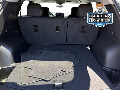 Used 2025 Chevrolet Blazer LT FWD image 19