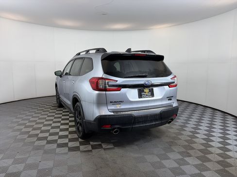 Used 2025 Subaru Ascent Bronze Edition w/ Popular Package #2 image 8