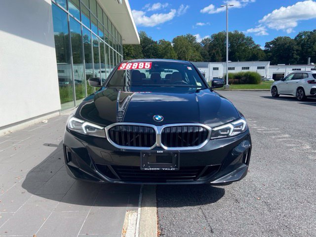 Certified 2023 BMW 330i xDrive Sedan w/ Driving Assistance Package AWD/4WD image 4