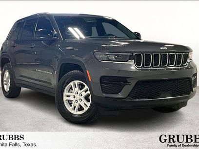 Used 2024 Jeep Grand Cherokee Laredo w/ Trailer Tow Package