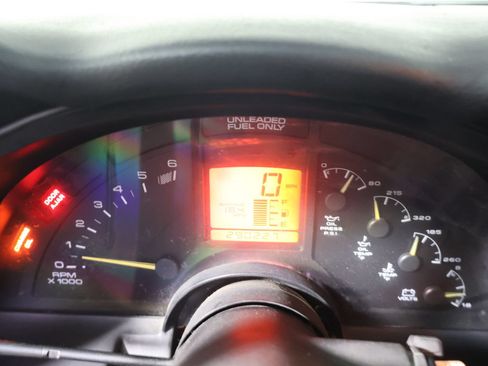 Used 1995 Chevrolet Corvette Coupe RWD image 26