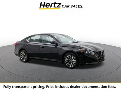 Used 2025 Nissan Altima 2.5 SV