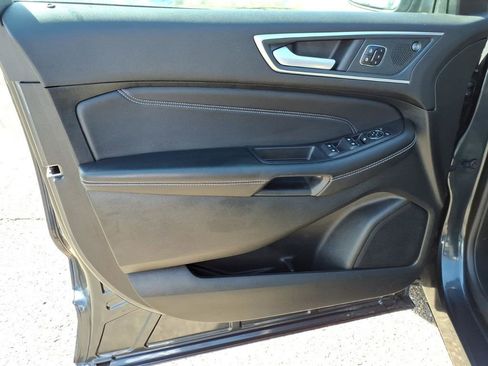 Used 2024 Ford Edge Titanium AWD/4WD image 13