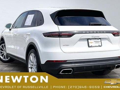 Used 2019 Porsche Cayenne AWD/4WD image 13