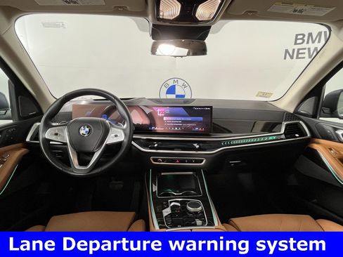 Certified 2024 BMW X7 xDrive40i w/ Premium Package image 9