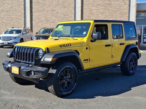 Used 2021 Jeep Wrangler Unlimited Willys image 3