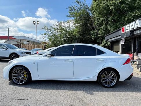Used 2019 Lexus IS 300 F Sport w/ F Sport Package RWD image 8