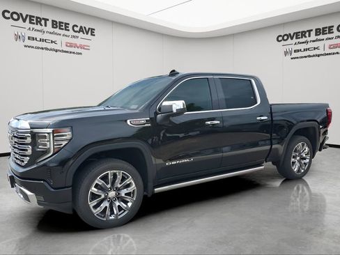 New 2026 GMC Sierra 1500 Denali w/ Denali Reserve Package image 4