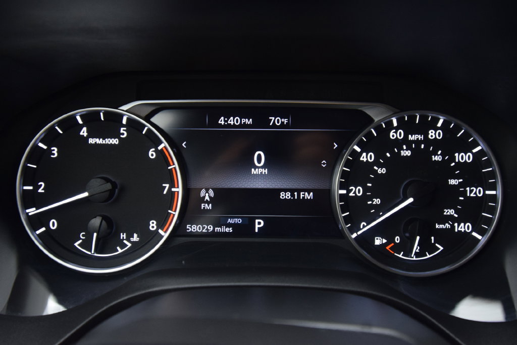 Used 2025 Nissan Rogue SV AWD/4WD image 15