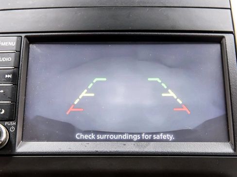 Used 2019 Nissan Frontier SV RWD image 16