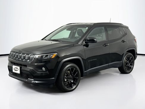 Used 2022 Jeep Compass Latitude w/ Convenience Group AWD/4WD image 6